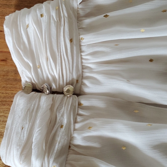 Vince Camuto Gilded Diamond Print Mock Neck Blouse In Pearl Ivory/Gold - Picture 5 of 7